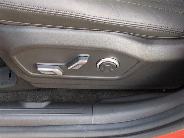 used 2025 Hyundai Santa Fe car, priced at $43,981