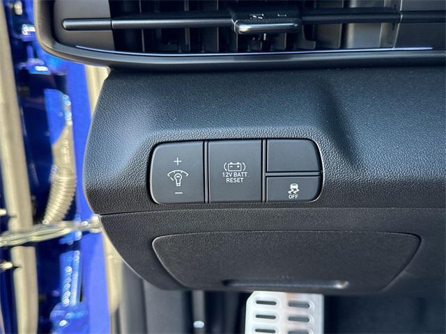 new 2026 Hyundai ELANTRA HEV car, priced at $27,868