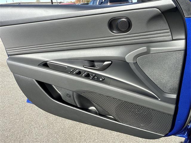 new 2026 Hyundai ELANTRA HEV car, priced at $27,868