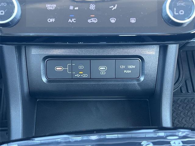 new 2026 Hyundai TUCSON Hybrid car, priced at $33,497