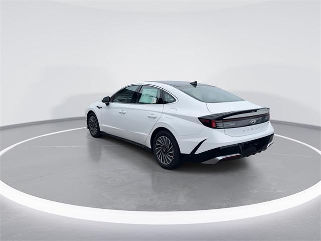 new 2026 Hyundai Sonata Hybrid car, priced at $32,875