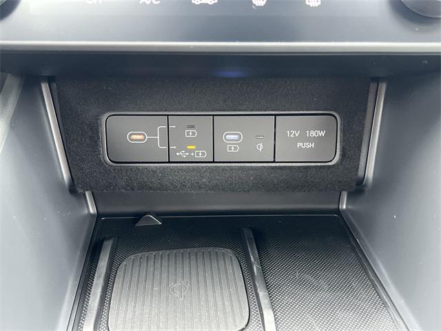 new 2026 Hyundai Sonata Hybrid car, priced at $32,875