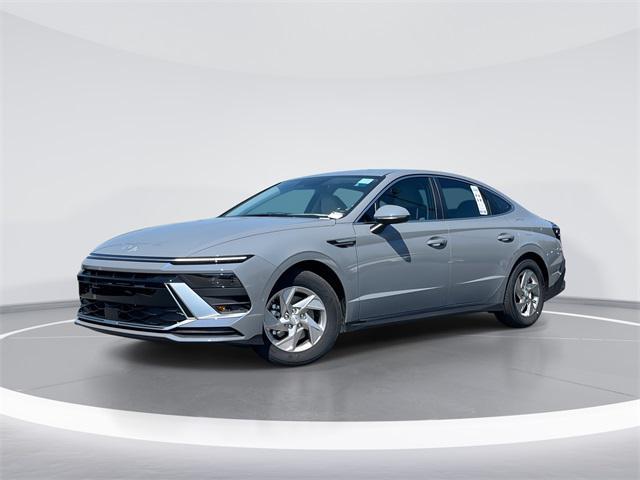 new 2026 Hyundai Sonata car, priced at $27,678