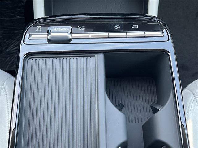 new 2026 Hyundai TUCSON Hybrid car, priced at $33,241