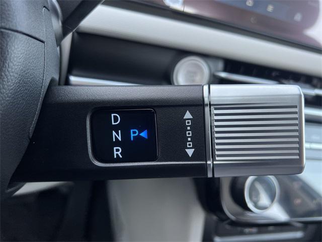 new 2026 Hyundai TUCSON Hybrid car, priced at $33,241