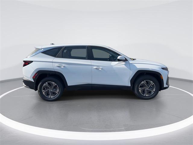 new 2026 Hyundai TUCSON Hybrid car, priced at $33,241