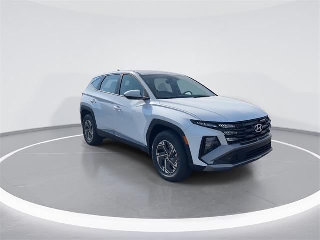 new 2026 Hyundai TUCSON Hybrid car, priced at $33,241