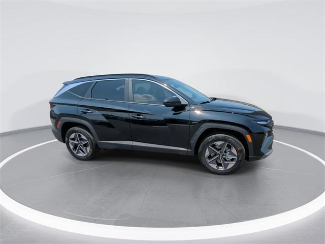 new 2025 Hyundai Tucson car, priced at $32,422