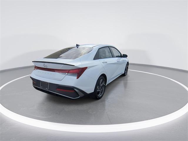 new 2025 Hyundai Elantra car, priced at $23,632