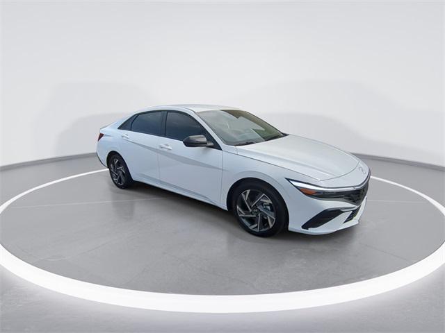 new 2025 Hyundai Elantra car, priced at $23,632