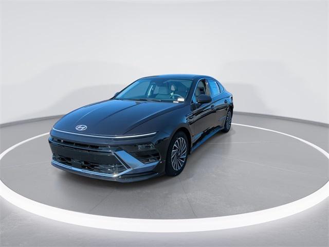 new 2025 Hyundai Sonata Hybrid car, priced at $31,286
