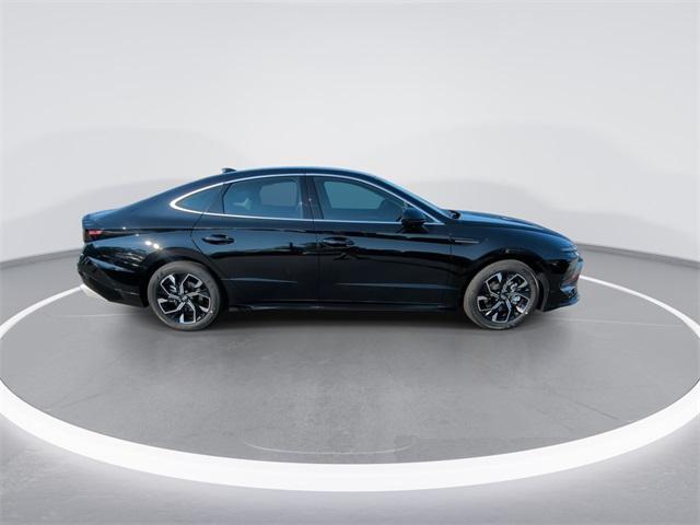 new 2025 Hyundai Sonata car, priced at $28,962