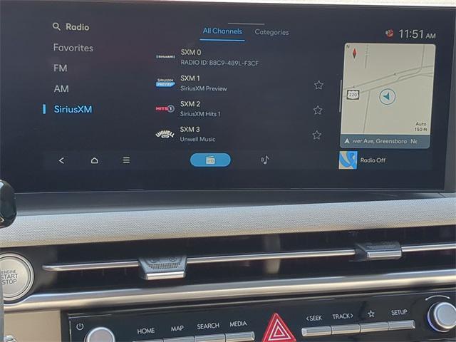 new 2025 Hyundai TUCSON Hybrid car, priced at $41,037