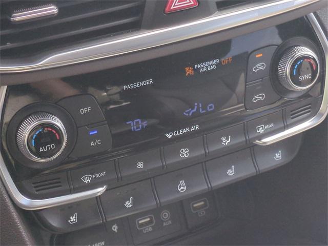 used 2020 Hyundai Santa Fe car, priced at $19,900