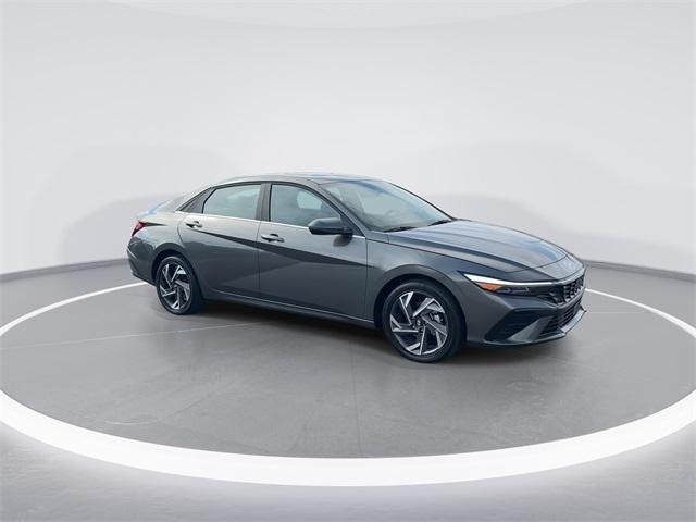 used 2025 Hyundai ELANTRA HEV car, priced at $25,000