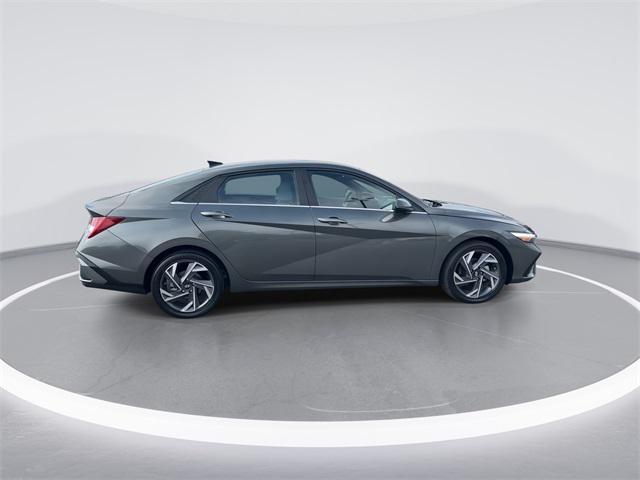 used 2025 Hyundai ELANTRA HEV car, priced at $25,000