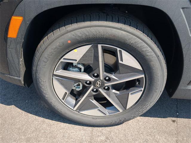 new 2025 Hyundai Tucson car, priced at $32,847