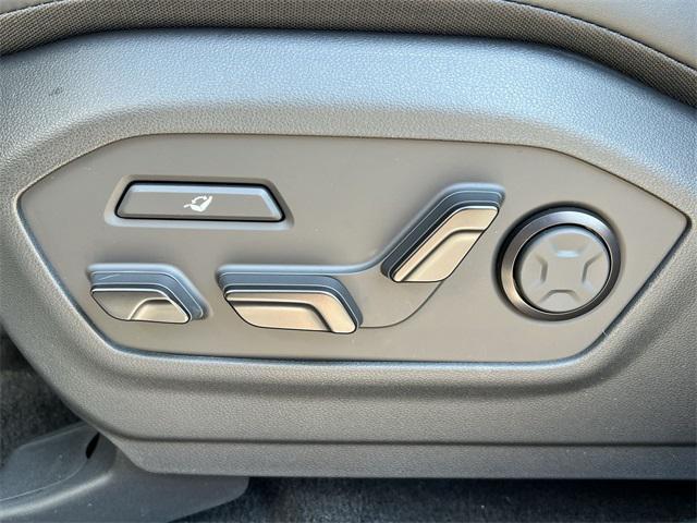 new 2026 Hyundai SANTA FE HEV car, priced at $50,136