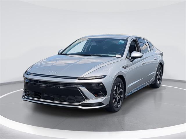 new 2025 Hyundai Sonata car, priced at $28,962
