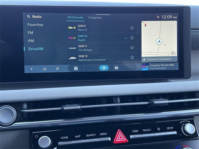 new 2026 Hyundai TUCSON Hybrid car, priced at $42,731