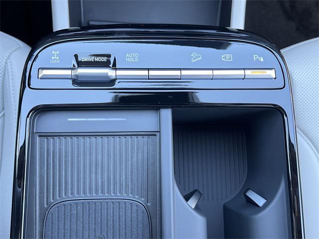 new 2026 Hyundai TUCSON Hybrid car, priced at $42,731