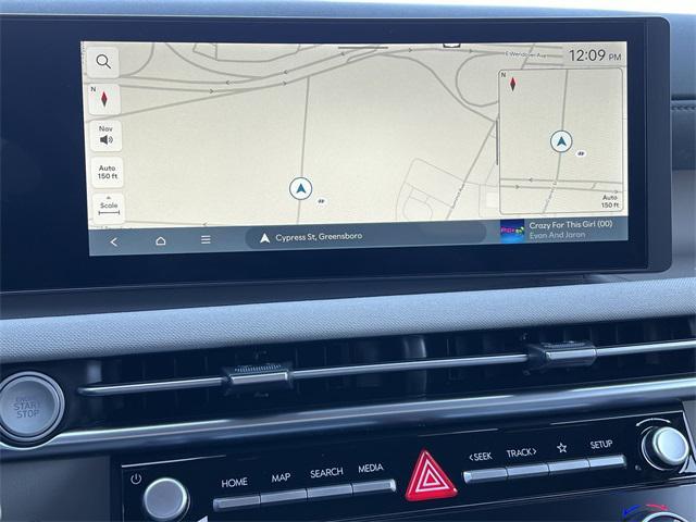 new 2026 Hyundai TUCSON Hybrid car, priced at $42,731