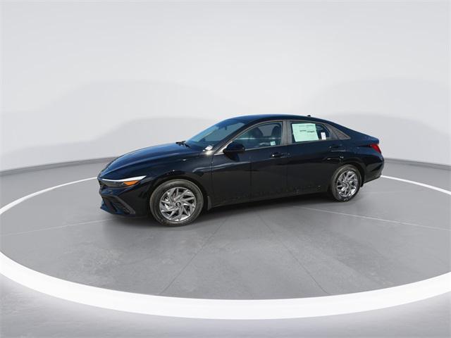 new 2026 Hyundai ELANTRA HEV car, priced at $25,968