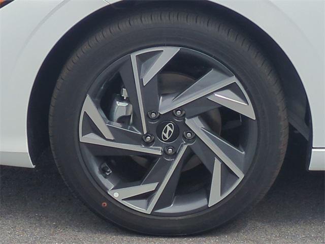 new 2025 Hyundai ELANTRA HEV car, priced at $27,648