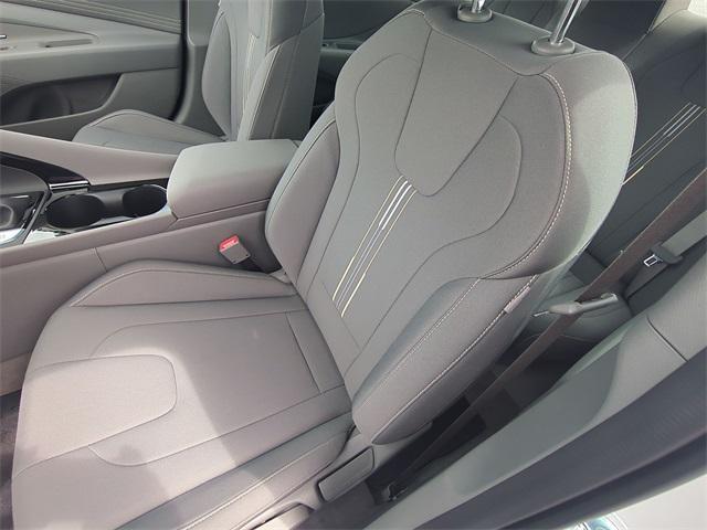 new 2025 Hyundai ELANTRA HEV car, priced at $27,648