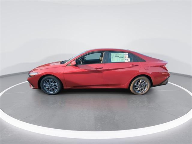 new 2025 Hyundai ELANTRA HEV car, priced at $26,462