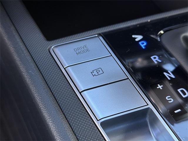 new 2026 Hyundai ELANTRA HEV car, priced at $25,968