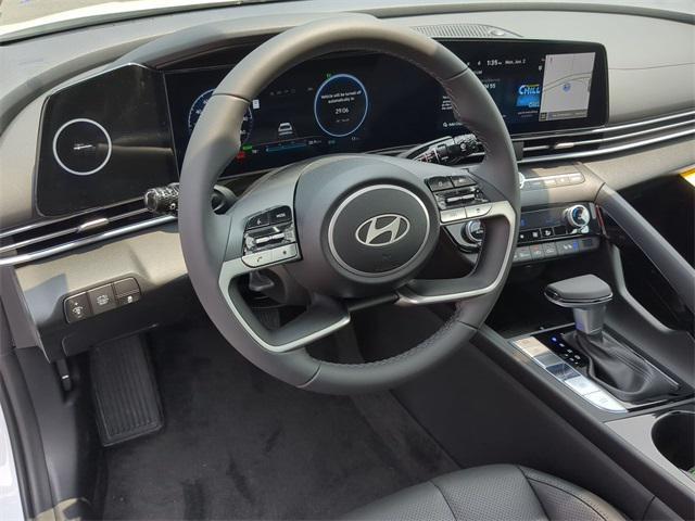 new 2025 Hyundai Elantra car, priced at $30,518