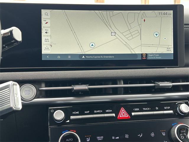 new 2026 Hyundai TUCSON Hybrid car, priced at $42,256