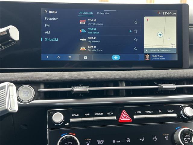 new 2026 Hyundai TUCSON Hybrid car, priced at $42,256