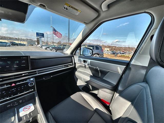 new 2025 Hyundai Santa Fe car, priced at $40,873