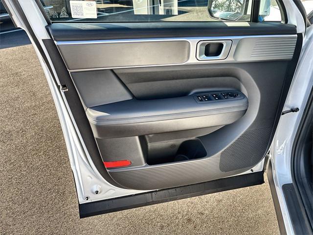 new 2025 Hyundai Santa Fe car, priced at $40,873