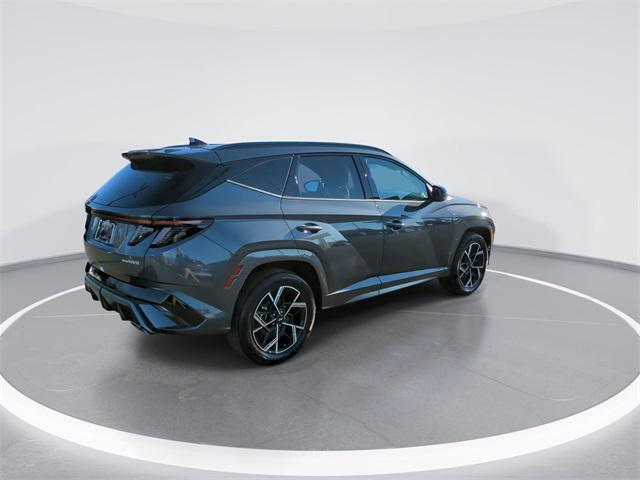 new 2025 Hyundai TUCSON Hybrid car, priced at $38,174