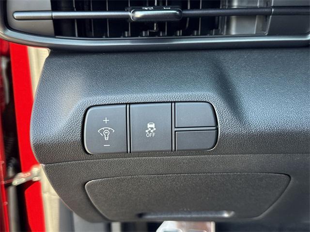 new 2025 Hyundai Elantra car, priced at $23,926