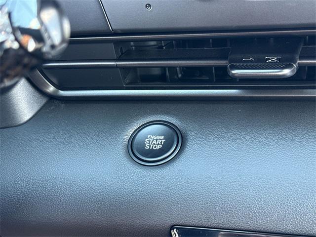 new 2025 Hyundai Elantra car, priced at $23,926