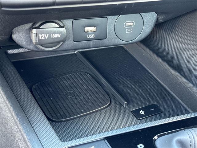 new 2025 Hyundai Elantra car, priced at $23,926