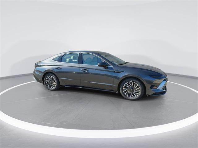 new 2026 Hyundai Sonata Hybrid car, priced at $32,390