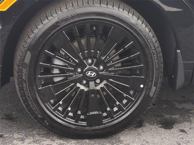 new 2025 Hyundai SANTA FE HEV car, priced at $48,992