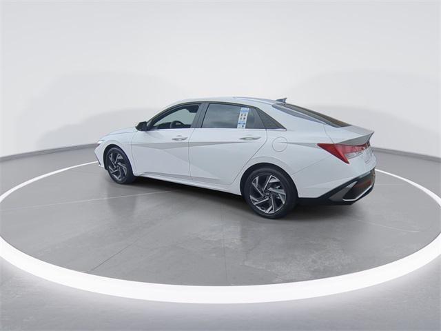 new 2025 Hyundai Elantra car, priced at $30,350