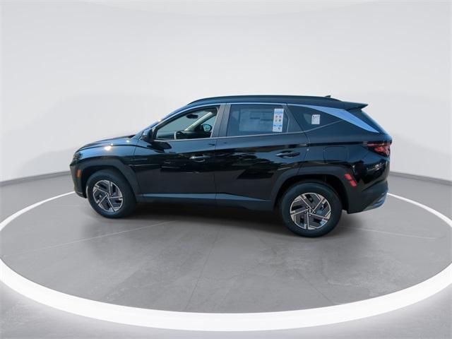 new 2025 Hyundai TUCSON Hybrid car, priced at $33,739