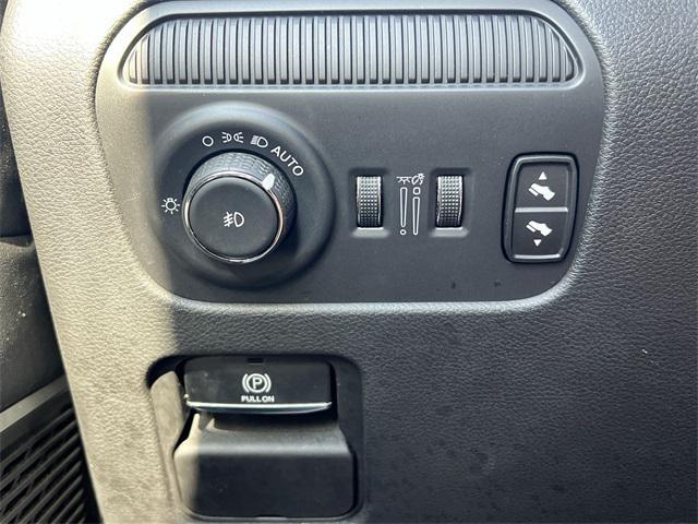 used 2024 Jeep Wagoneer car, priced at $46,897