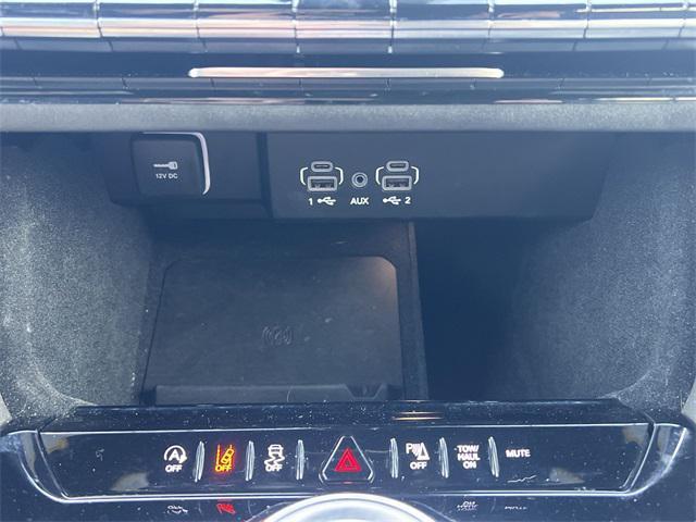 used 2024 Jeep Wagoneer car, priced at $46,897