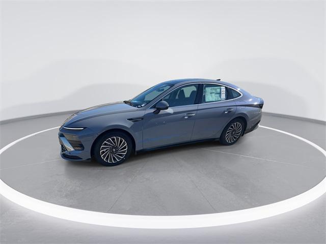 new 2026 Hyundai Sonata Hybrid car, priced at $32,390