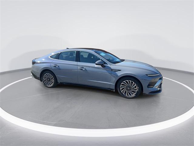 new 2026 Hyundai Sonata Hybrid car, priced at $32,390