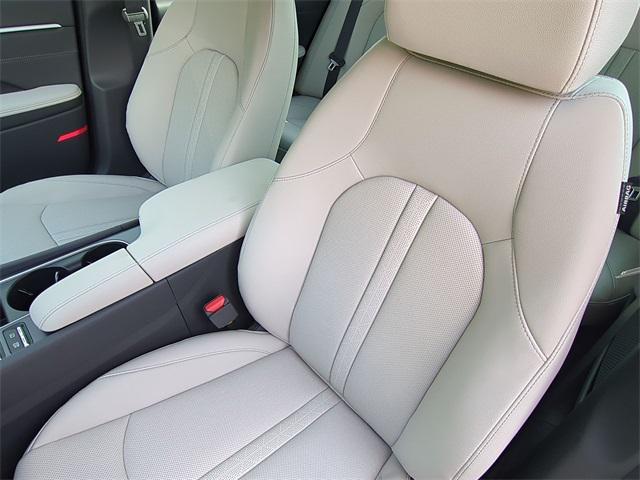 new 2025 Hyundai Sonata Hybrid car, priced at $37,501