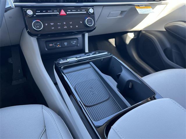 new 2025 Hyundai TUCSON Hybrid car, priced at $34,428